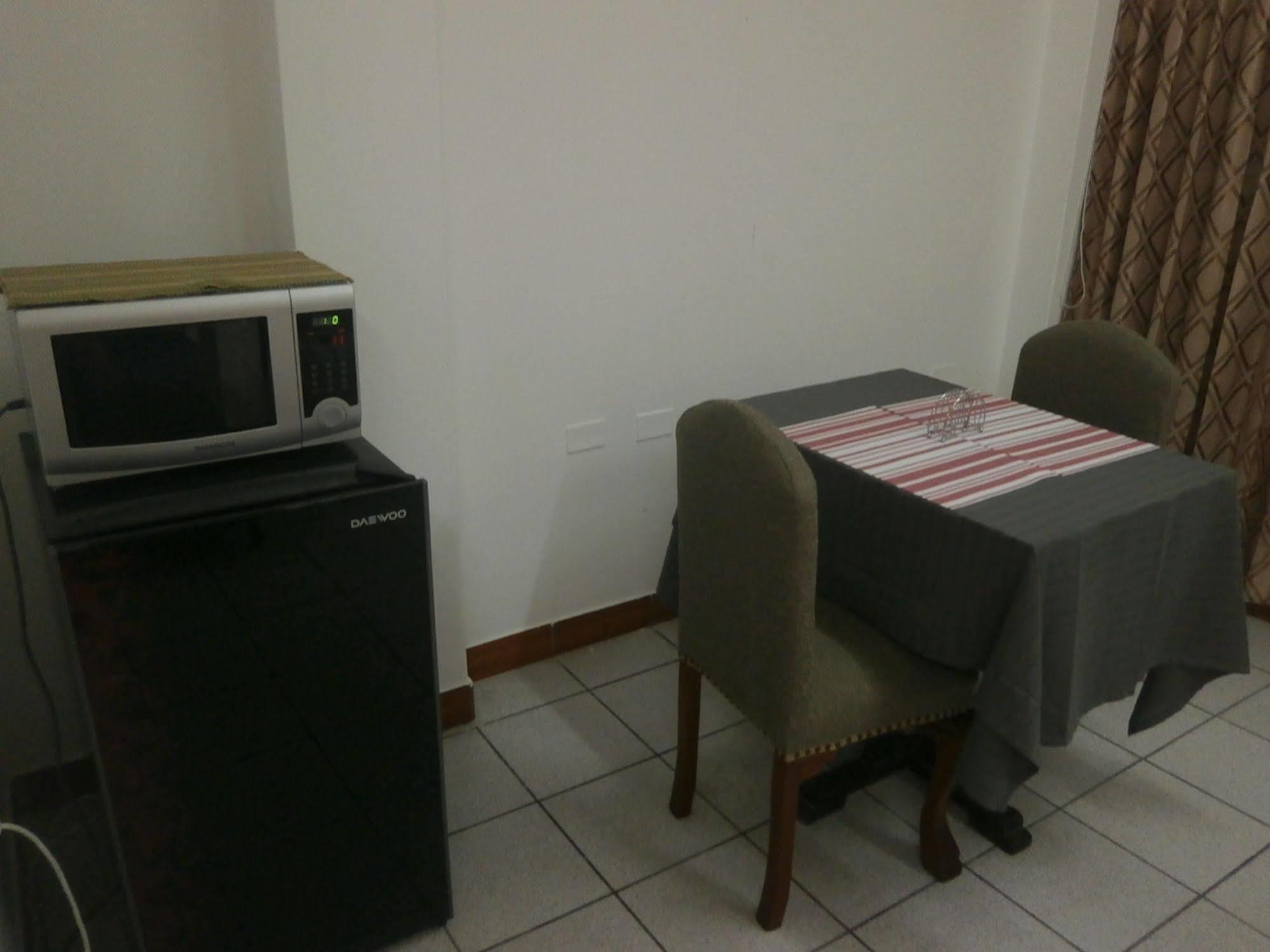 Strenua Santa Maria Suites Трухильо Экстерьер фото